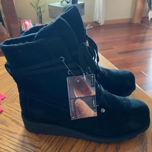 Bearpaw Boots